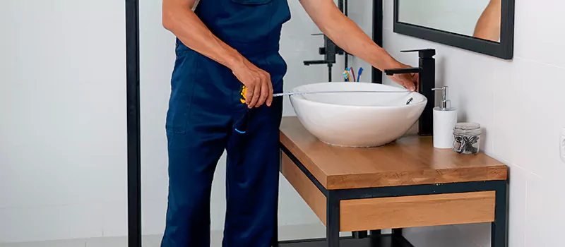 Plumber for Plumbing Repair And Installation Services in New Toronto, Toronto