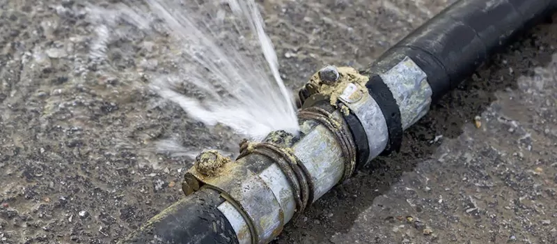 Underground Water Main Break Repair Experts in New Toronto, Toronto